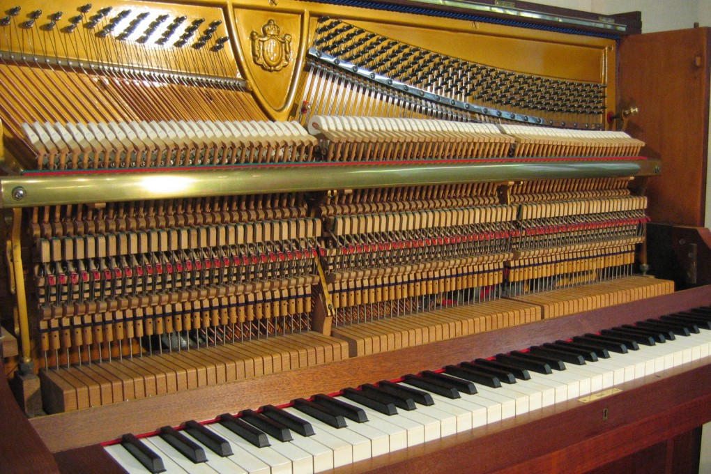 Alexander Herrmann Klavier Mod. 134